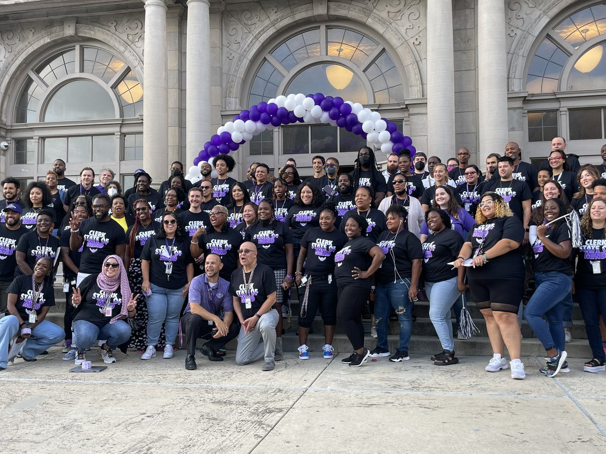TheKoolestDoc's tweet photo. Happy #FirstDayDC from @CardozoEC | #ClerkNation | We are excited to #ReThinkHighSchoolTOGETHER | @XQAmerica | @DcpsLab https://t.co/VnXBTCHwZM