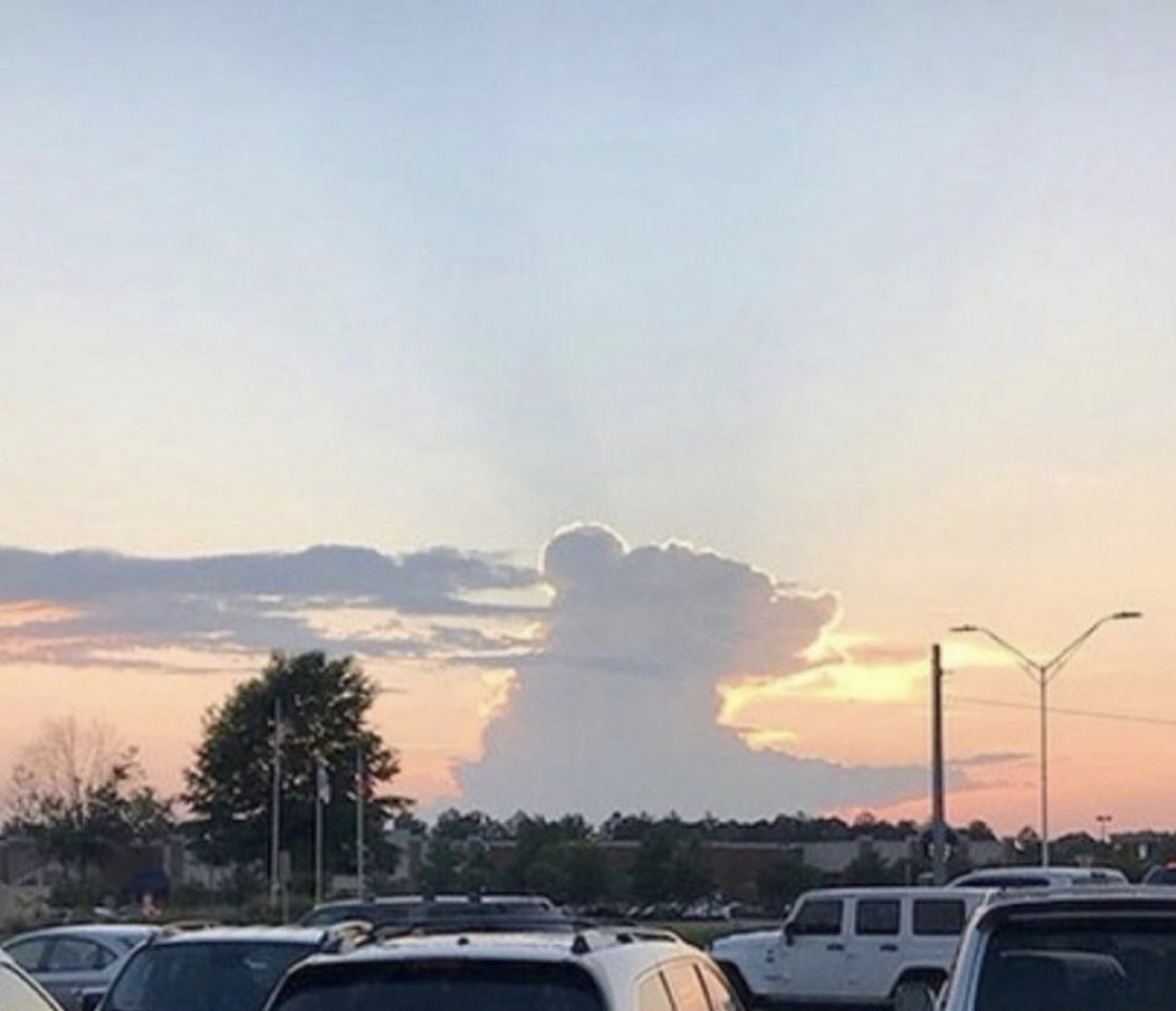 InverseCramer's tweet image. When God hears @jimcramer say something bullish