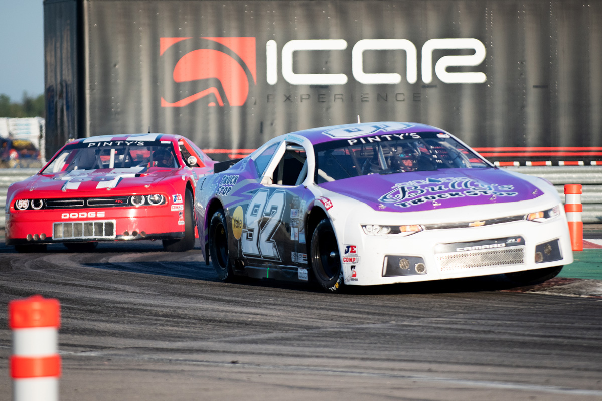 ehrt3r's tweet image. Great to be back at ICAR! Congrats to @92DexterStacey for his P10 finish, followed by @RayJuniorInv in P15 &amp;amp; @wallacestacey66 in P18 👏🏁

The finish line of @NASCARPintys 2022 is in our sights! Next up: WeatherTech 200 at @CTMPOfficial on Sunday.

📸: @MurnPhoto