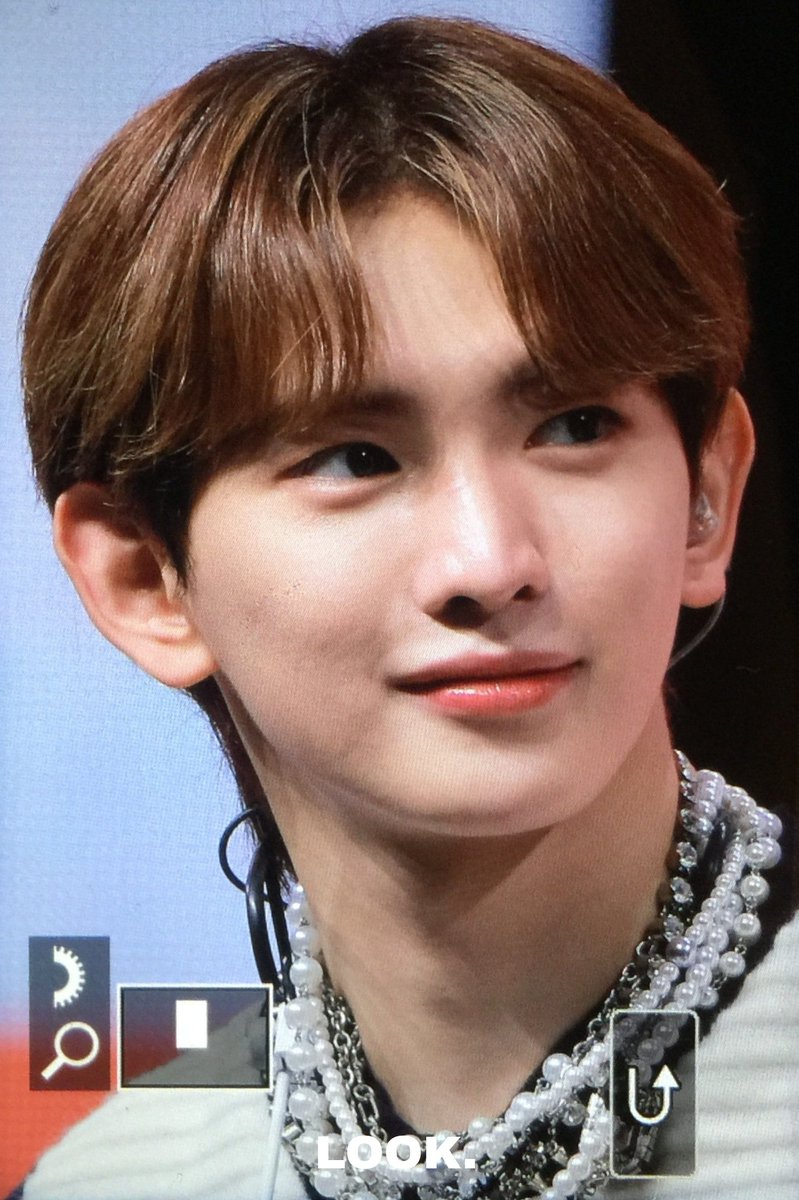 LOOK_010405's tweet photo. 220829 PRE

오늘의 의웅이💛

#템페스트 #TEMPEST #LEW #루 #의웅 #이의웅 #Bad_News #루OOK💛 @TPST__official @TPST_twt https://t.co/Q7JsSJMya1