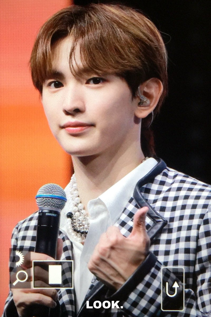 LOOK_010405's tweet photo. 220829 PRE

오늘의 의웅이💛

#템페스트 #TEMPEST #LEW #루 #의웅 #이의웅 #Bad_News #루OOK💛 @TPST__official @TPST_twt https://t.co/Q7JsSJMya1