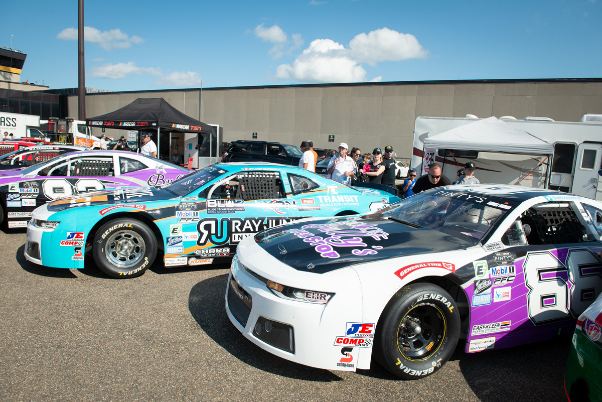 ehrt3r's tweet image. Great to be back at ICAR! Congrats to @92DexterStacey for his P10 finish, followed by @RayJuniorInv in P15 &amp;amp; @wallacestacey66 in P18 👏🏁

The finish line of @NASCARPintys 2022 is in our sights! Next up: WeatherTech 200 at @CTMPOfficial on Sunday.

📸: @MurnPhoto