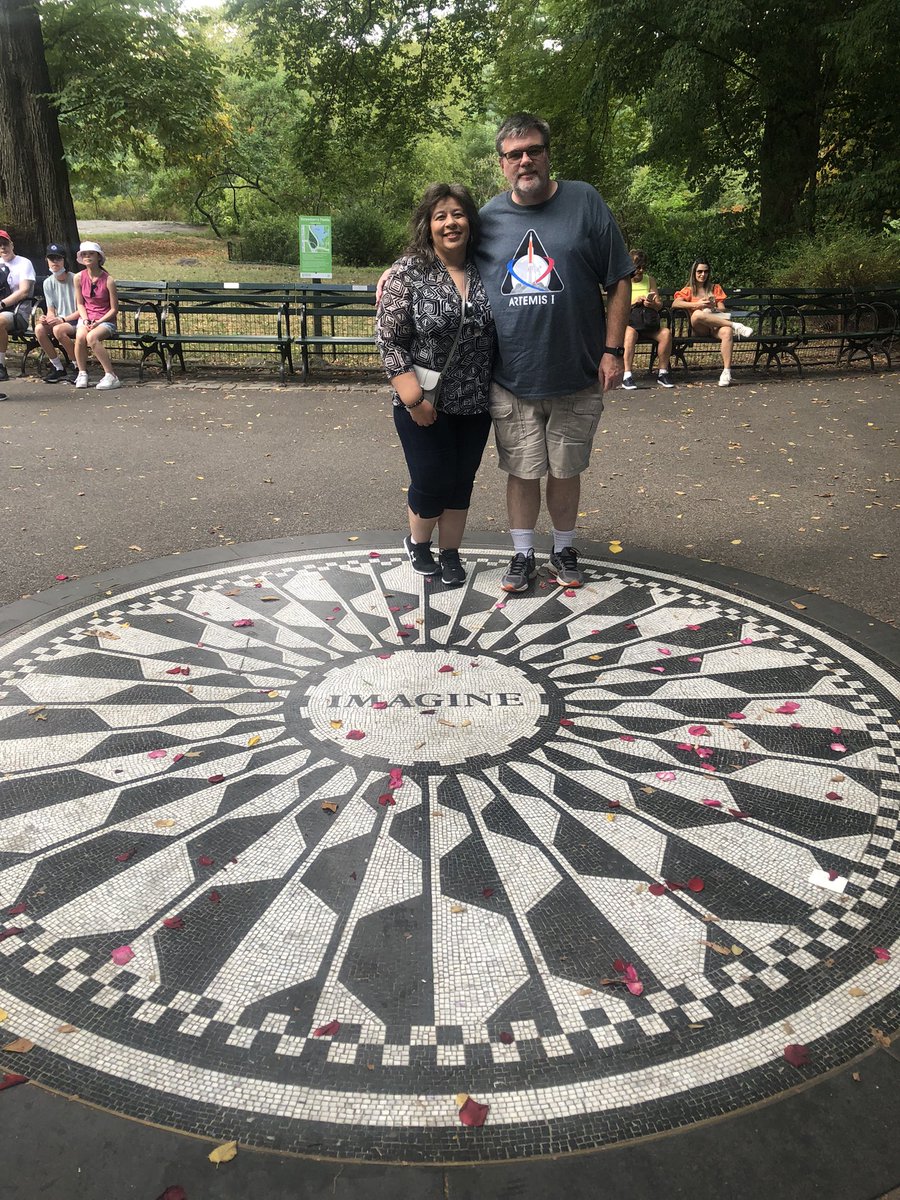 Julie Tuttle Davis tweet media