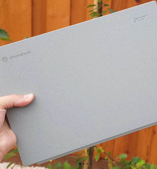 BestForAndroid_'s tweet image. What do you think about this nifty Chromebook made mostly from recycled materials? 
#acer #acerchromebook #chromebook #chromebooks #chromeos #google #googlechrome #chrome #environment #ecoconscious #ecofriendly #ecofriendlyliving #ecofriendlyproducts