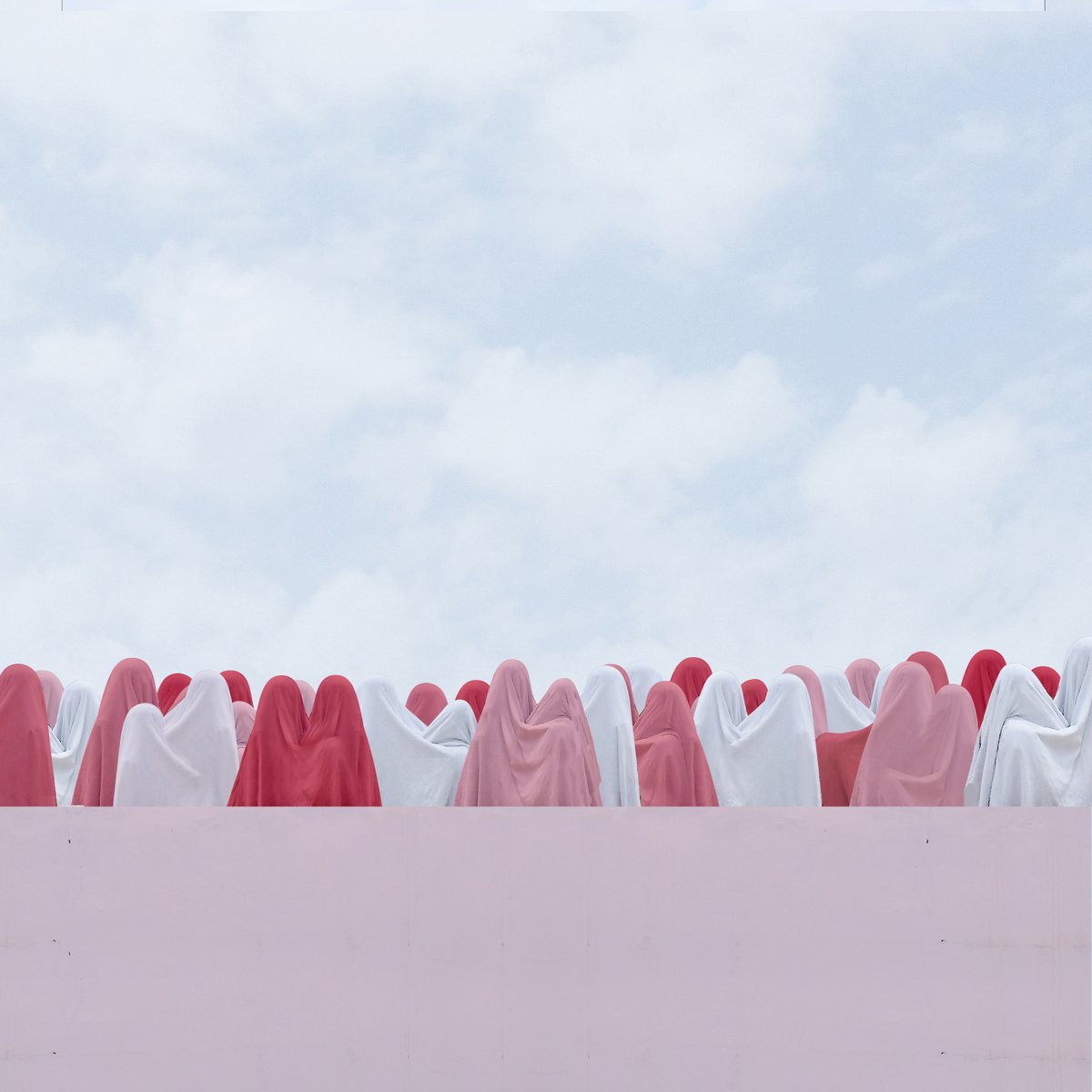 l4artiste's tweet photo. Shapes of pink 💕 https://t.co/P0Znx49hey