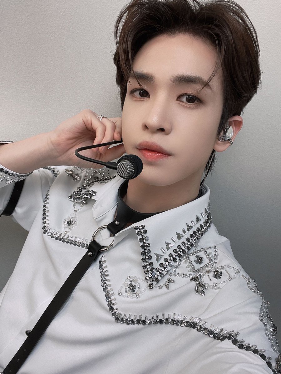 MaAllenFrance's tweet photo. 💫 | 📸 | 28/08/2022 

➥ Merci Houston ! Vous avez soufflé le plafond🔥 Prochain Arrêt Dallas montrez moi ce que vous avez 😏

©️ : @CRAVITY_twt 

#ALLENMA #앨런 #CRAVITY #크래비티  
___
@CRAVITYFRANCE_ https://t.co/OXSROWQD65