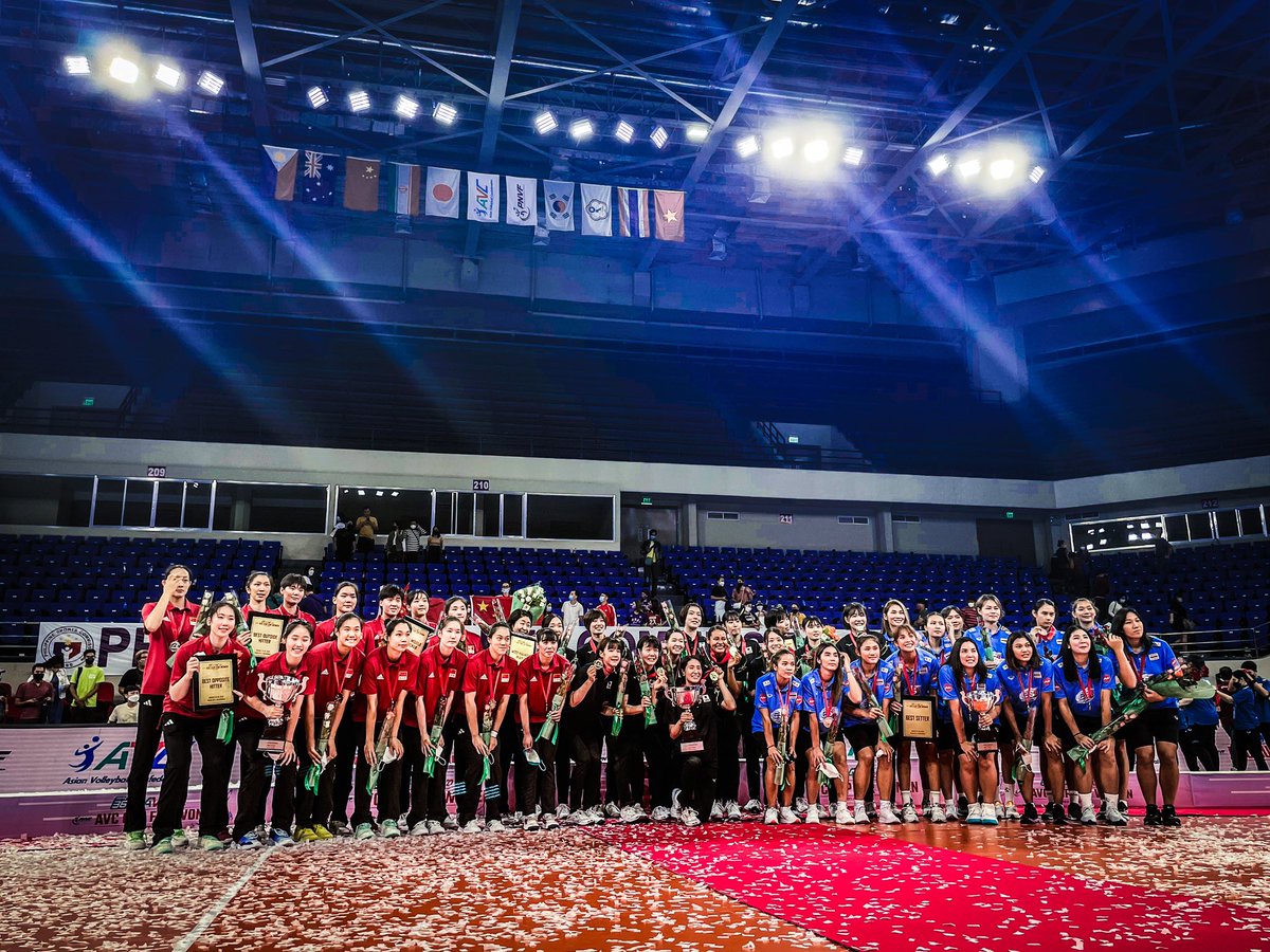 volleyball_phi's tweet photo. 2022 #AVCCupForWomen MEDALLISTS

🥇 JAPAN 🇯🇵
🥈 CHINA 🇨🇳
🥉 THAILAND 🇹🇭 https://t.co/3XesLEjWV2