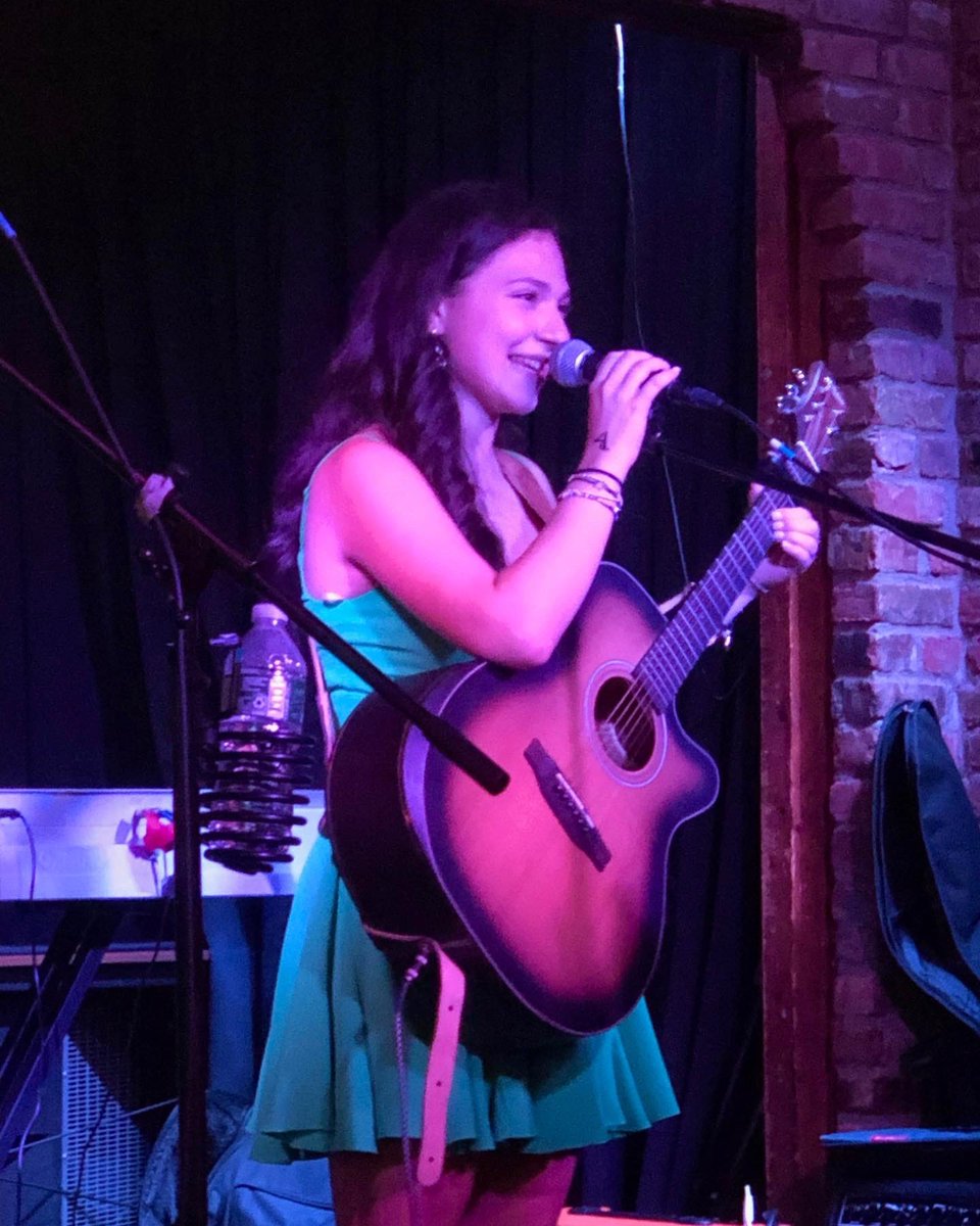 RebeccLynn's tweet photo. Some of my recent gigs! So excited for more coming up 🥰 #music #songwriter #spotify #concert #NYC #singersongwriter #gigs https://t.co/dNuQAlOuLm