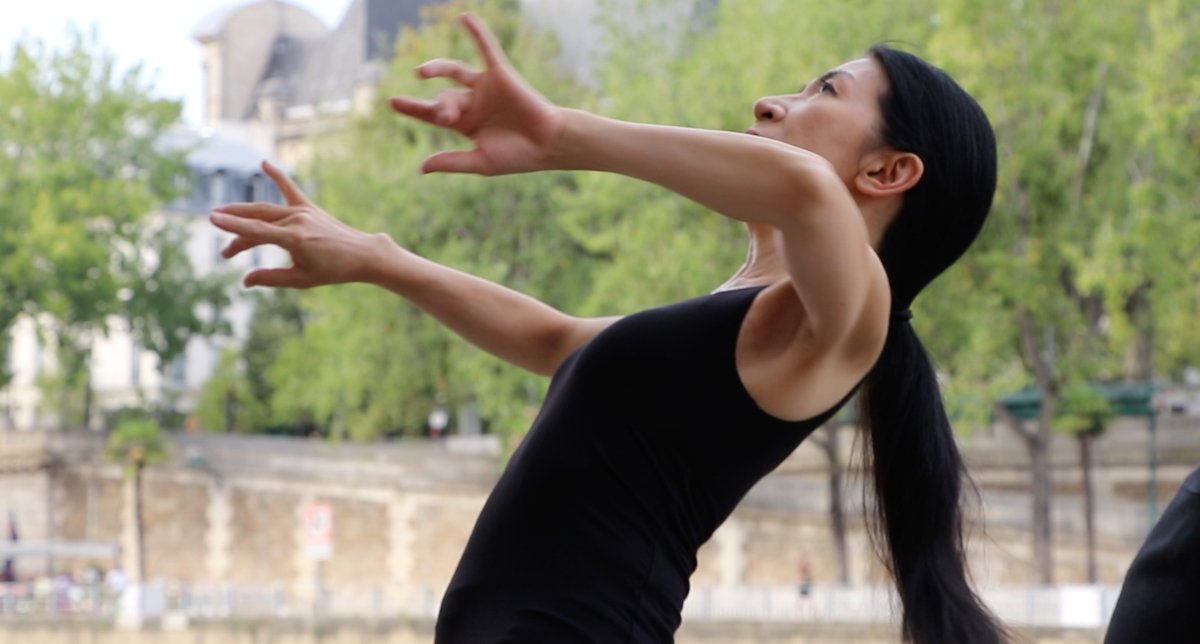 JAlishina's tweet photo. ♦ Butoh Online Class with Juju Alishina ♦
Start of 2022/23 season !
Monday 19:00-20:30 (UTC+2)
Wednesday 11:00-12:30
Free for your first lesson.
#Butoh #onlineclass #zoom #coursenligne #dance #wellbeing #mindfulness #onlineworkshop #舞踏 #ワークショップ
https://t.co/WcDtu0weT5 https://t.co/rI3QoHabKq