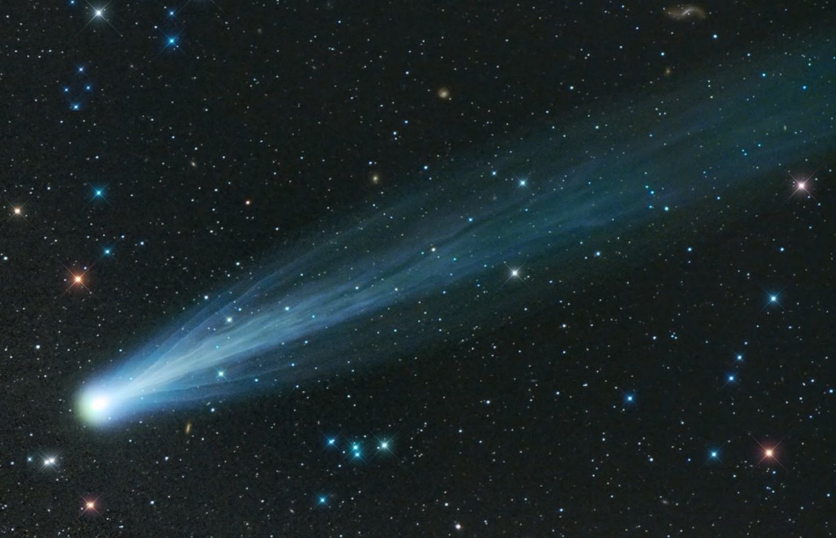 BalaObservatory's tweet photo. GM @azurbala 

Lot of chatter this morning as last night we discovered and imaged a new comet never observed before. This was actually discovered by one of our brilliant astronomy students! 
No need to worry as this doesn’t threaten our orbit  ✨ https://t.co/xJ914xudAR