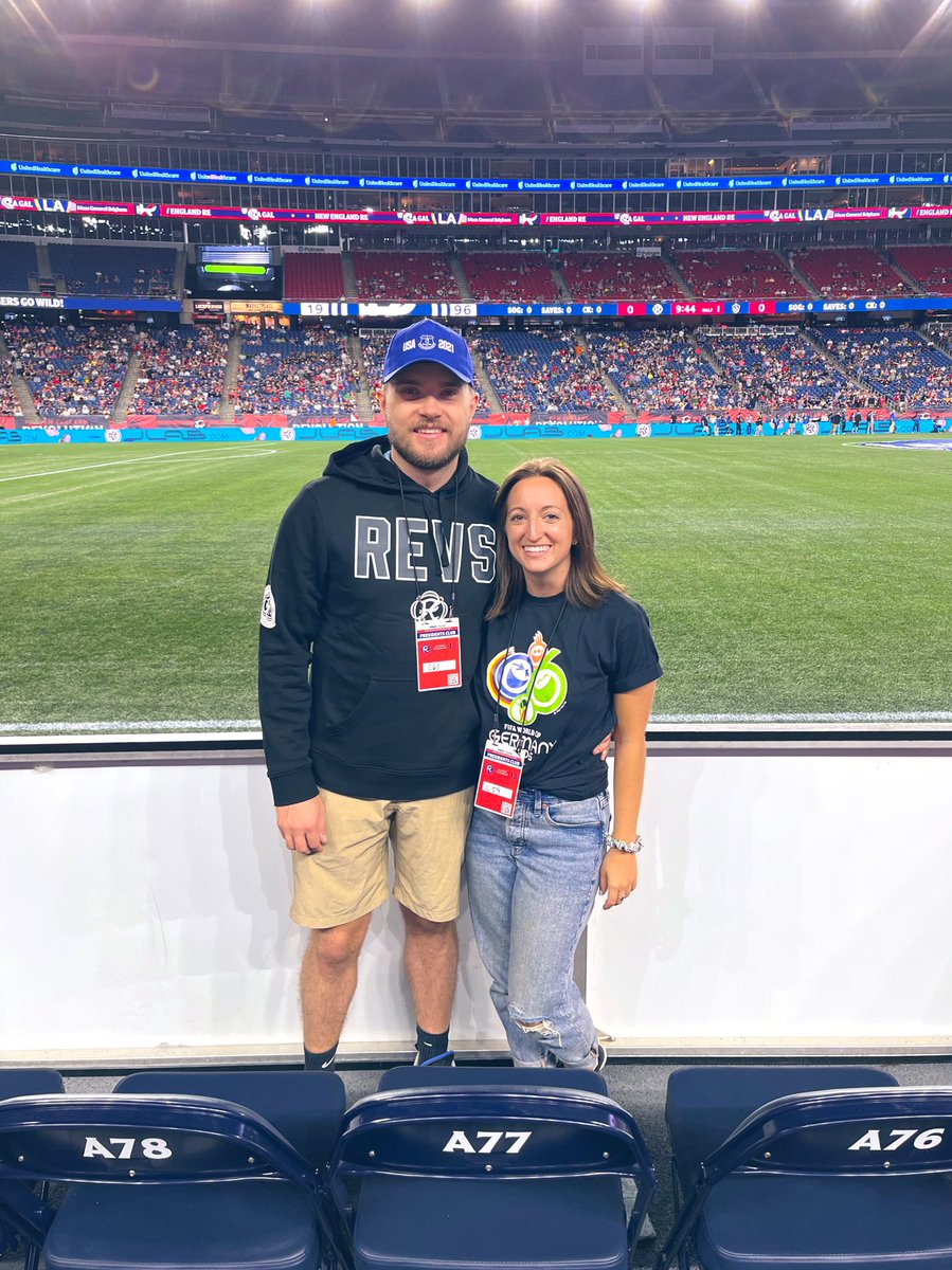MarisaNizzi's tweet photo. Sunday funday w/ @0ptimumvelocity💙 &amp; @NERevolution ⚽️ https://t.co/rW2K4xQqsp