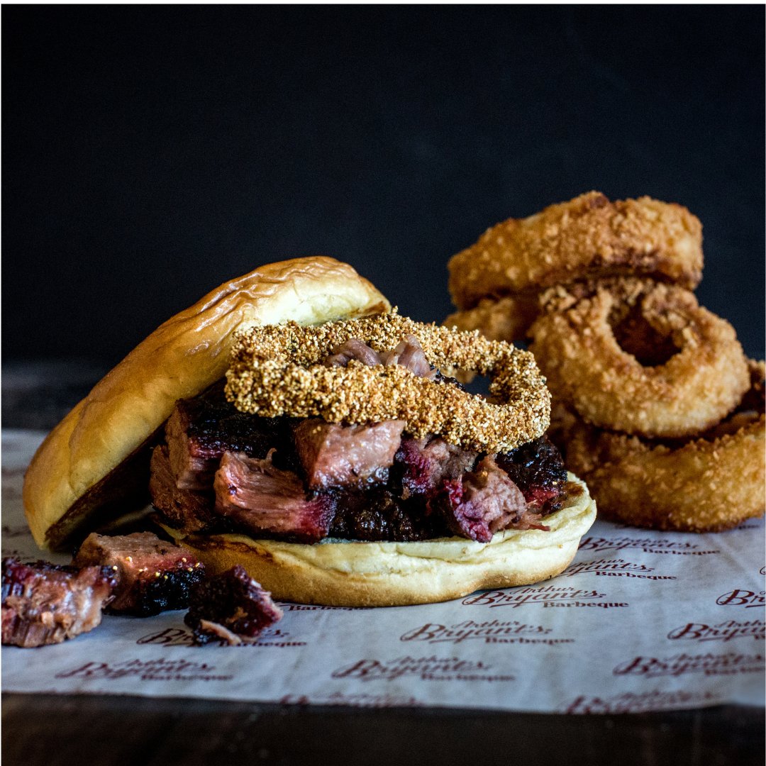 ArthurBryantsKC's tweet photo. So, we "meat" again!
#ABsPickoftheWeek #ArthurBryantsBarbeque #3Bsandwich
https://t.co/RQ56lUBLvr https://t.co/FZaZtxTRUx