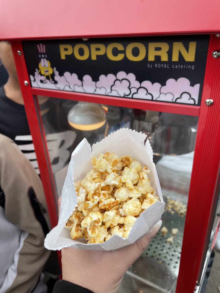 Morgen in der ersten großen Pause wird #popcorn  verkauft - kommt gerne vorbei :) ! Alle Infos findet ihr im neuesten Artikel auf unserer Homepage: stadtteilschule-muemmelmannsberg.de/news/popcorn.h…