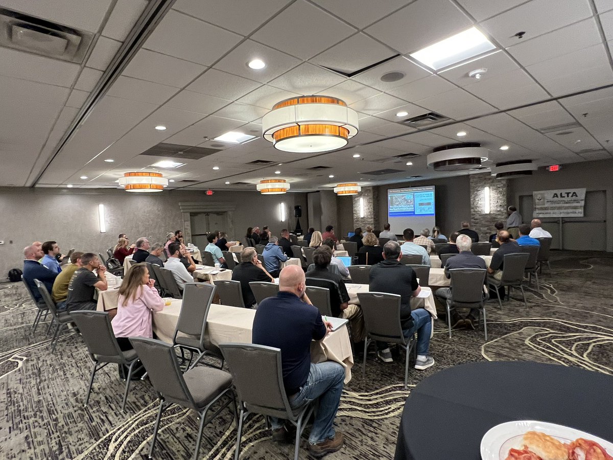 AgLabTesting's tweet image. Great talk by Dr. Antonio Mallarino on soil testing! @isuagronomy #agtesting