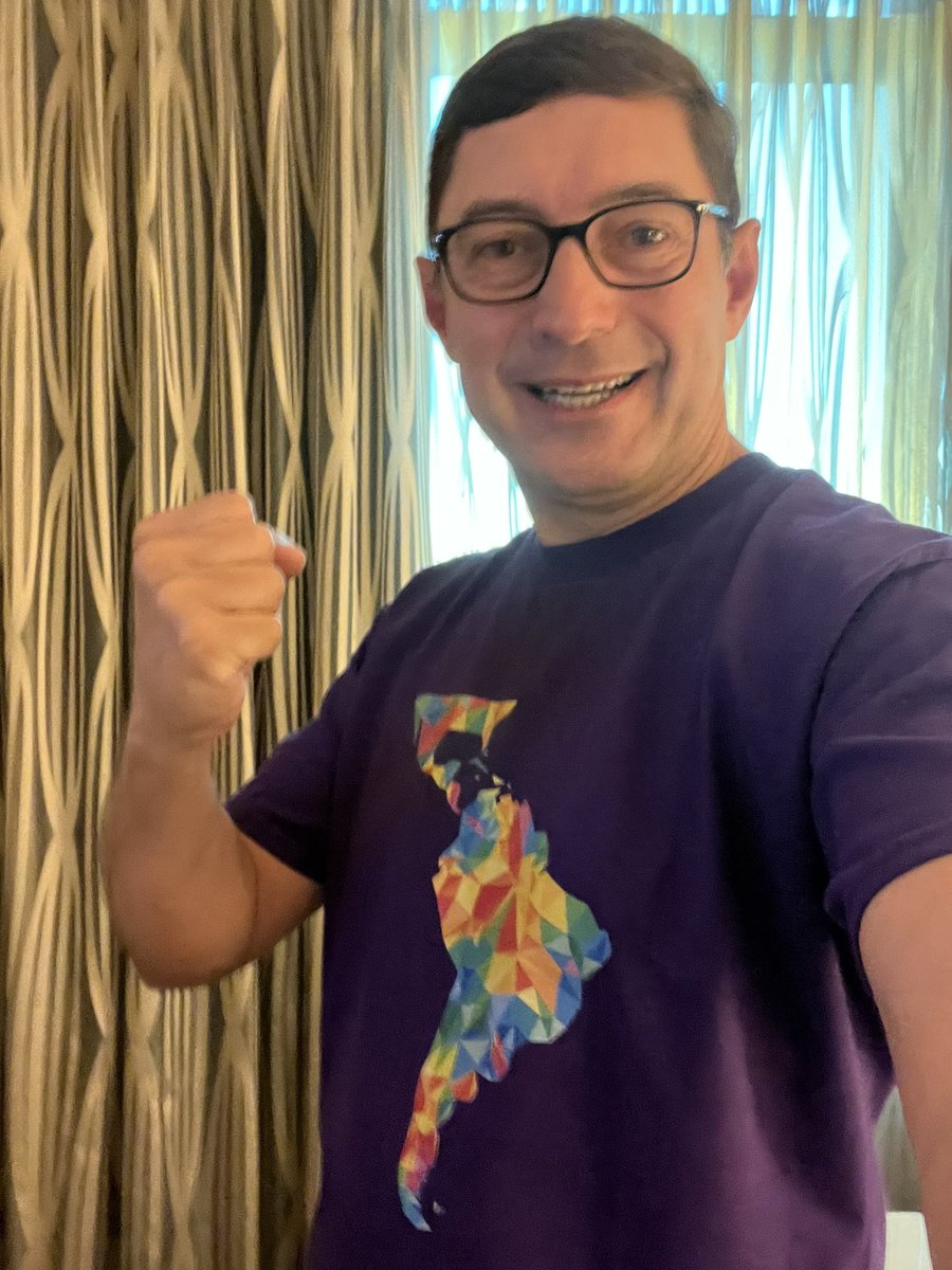 Laercioabq's tweet photo. Good Morning #CiscoImpact !!! 😄 ☀️ @CiscoLatam is ready and dressed up for the show!! 💪🤜🤛 Here we go!
#WeAreCisco 
#OneAmericas https://t.co/bGjsBpfTcc
