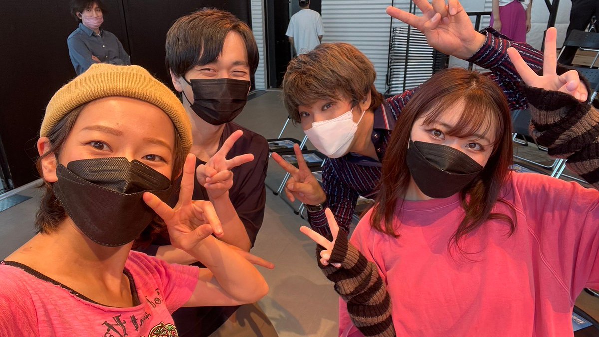 327_rinna's tweet photo. #いつわりの漆器

終演して1日経ちまして、もう稽古ないのかと思うと凄く寂しいですが、また共演できるのを楽しみに頑張りたいと思います。
今回も沢山仲良くしてくださって、優しい座組で楽しかった！！

帆波演じるの楽しかった！
片思い胸きゅんですね！
一太もありがとう！！

また会えたらいいな https://t.co/YwYhMt8G4t