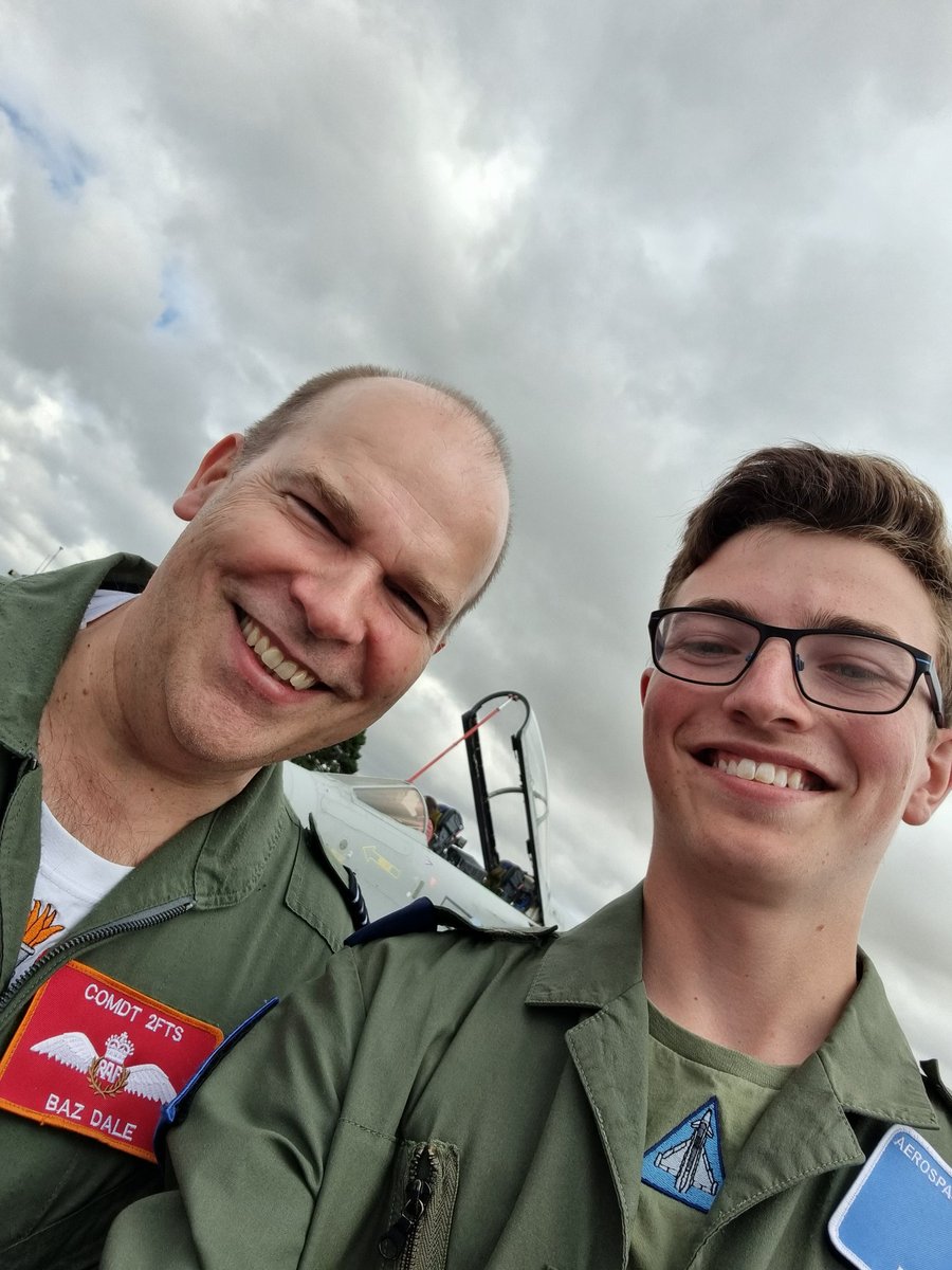 alexbrown451's tweet photo. Thanks to everyone for a great week   @2ftsCamp NASC22. Thoroughly enjoyed a fantastic week of all things Air and Space. 
@RegComdtLASER @fts_2 @ComdtAC @TrainingWMW @451SqnATC @followHTIS @WMLieutenancy @WMRFCA @wmwaco @2ftsaerospace @qaic_rafac @aircadets @RCWalesandWest1 https://t.co/JT8Qpu8NkL