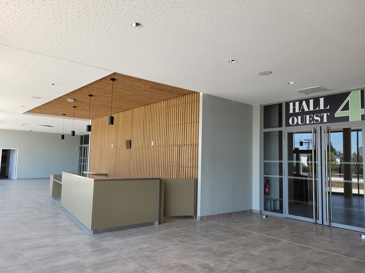 spl_ovle's tweet photo. Dans 1 mois le nouveau Parc des expositions CO'Met ouvrira ses portes, à l'occasion du Salon Habitat, Meubles et Déco d’Orléans🏡 !
Rendez-vous :
🗓Du 30 septembre > 3 octobre
🆕 Parc des expositions CO'Met 
ℹ️ Plus d'infos https://t.co/ZjI0Imfl3I
#ovle #salonhabitat #Orléans https://t.co/V6rntY34A5