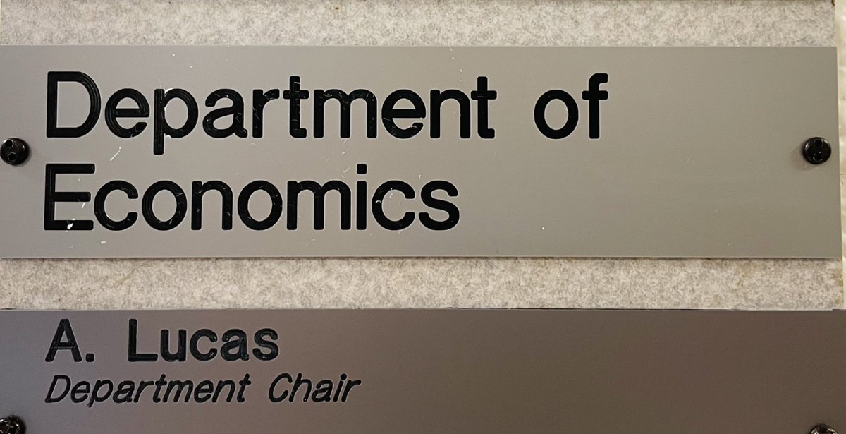 ProfALucas's tweet photo. Well if it’s on the wall, it must be true. https://t.co/cLKLSImtHW