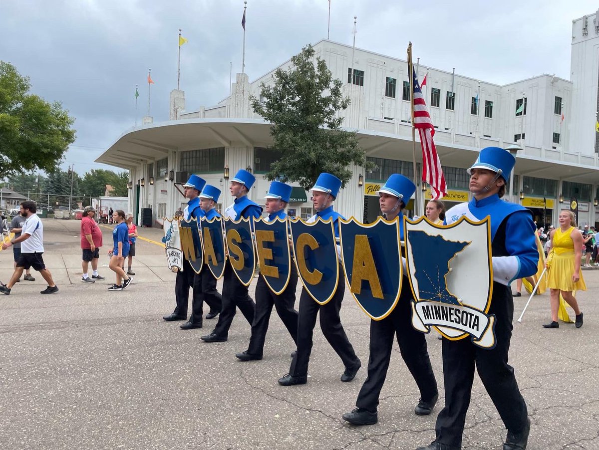 WasecaBands's tweet photo. We had SO much fun yesterday performing at The Great Minnesota Get-Together! Thank you to all who came out to support and congrats to all of the other performing ensembles who played for this incredibly energetic crowd! 💙💛 #pridedisciplineunity #mnstatefair  #paintsuccess https://t.co/MkgBEcmffE