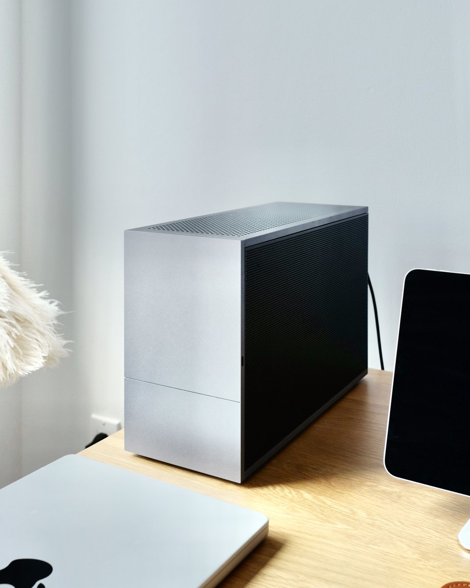 SJ Zhang tweet media