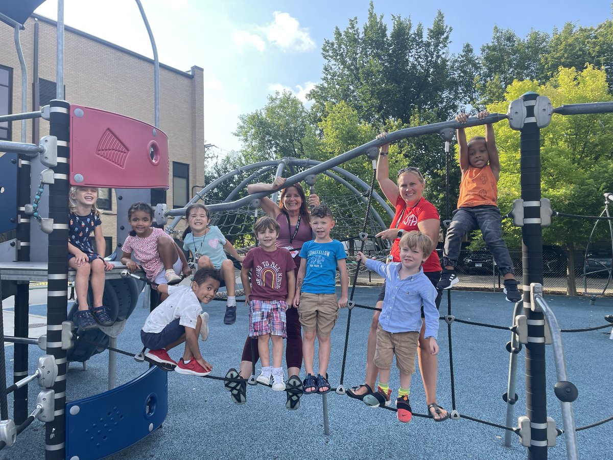 JillPTEACHER's tweet photo. PKP is the Place to Be!! #returningfriends #pkp #longfellowbears #myd97 https://t.co/jgwoXsQ35D