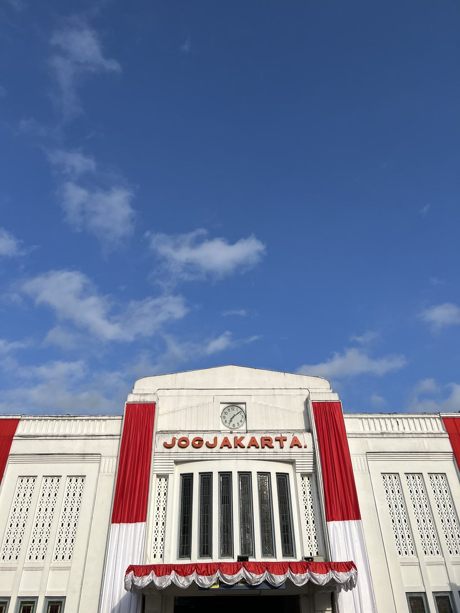zavonturir's tweet image. Jogjakarta, Agustus 2022. #shotonmyphone #nofilter