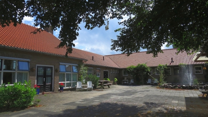 Lichtfontein's tweet photo. Dit jaar bestaat Lichtfontein 25 jaar!
Op zondag 4 september is onze jaarlijkse Open Dag, een leuke manier om kennis te maken met het centrum en de mensen erachter.
We nodigen je dan ook uit om gratis deel te nemen aan de activiteiten op deze dag.
https://t.co/HxlGXsKk6a https://t.co/ZjQ6flyJ3z