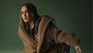 95X's tweet photo. Check out @rosalinnmusic in The Drop all week at 12PM EDT on 95X in The Drop!  We are showcasing her entry into Eurovision, the absolutely gorgeous track "Snap".  Let us know what you think! https://t.co/iLftIzqTr0