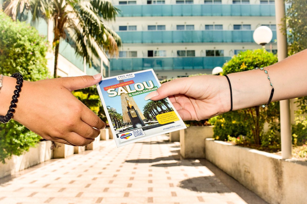 Mapilife's tweet photo. ♻️ Reuse & share ♻️
Give another life to your #mapilife, when you finish your stay give your guide to a new traveller 🙌🗺🤗
#mapilifeSalou #visitSalou https://t.co/hwgYGthdS8