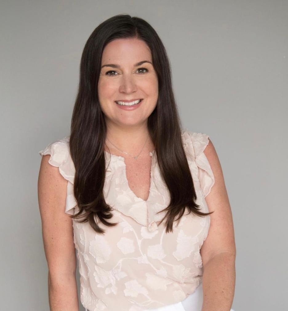 APCompanies's tweet photo. Compliments to Laura Van Gorden on her recent promotion as Vice President of our construction team. Thank you for your dedication and leadership! #EmployeeSpotlight #Promotion #VicePresident #WomenInConstruction #Congratulations #GrowingBigger #GrowingBetter https://t.co/vwaGlZcCO3