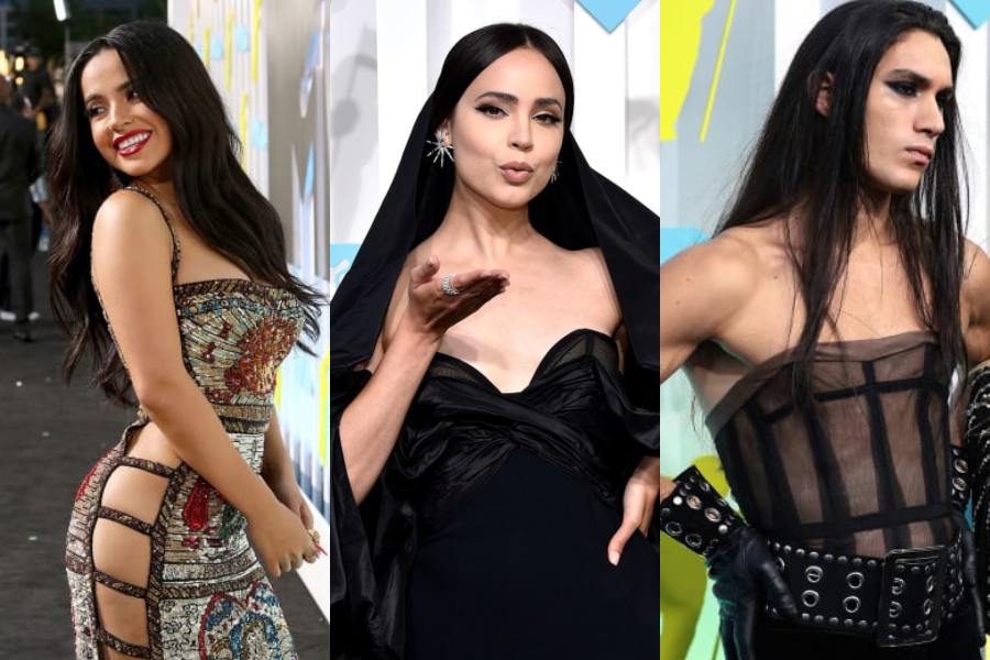 CNNChile's tweet photo. #CNNStyle | Transparencias, Cut Out y total black: Lo mejor de la alfombra roja de los MTV Video Music Awards 2022 https://t.co/BqBsTzGfKl https://t.co/0ajWwgQvjO