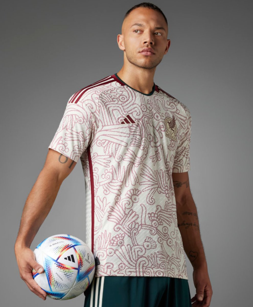 SOLELINKS's tweet photo. Ad: NEW adidas 2022 Mexico Away Jerseys dropped via adidas US

Stadium:https://t.co/Vrp6BPCNEV
Authentic:https://t.co/Vtie7kUWR9 https://t.co/BPh6S0swRc