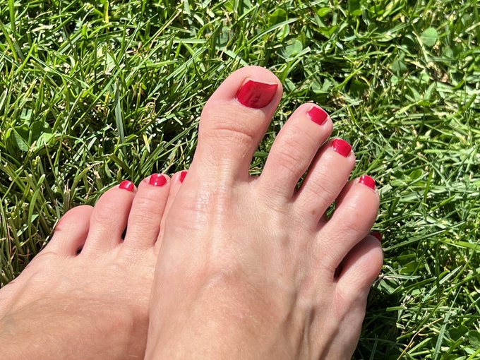 Tiny feet #kellisparks #cutefeet #footfetish #soles #milf #feetworship #feet #feetfinder #FeetWorld #feetworshi̇p<a href="/tag/kellisparks"class="tags">#kellisparks</a><a href="/tag/cutefeet"class="tags">#cutefeet</a><a href="/tag/footfetish"class="tags">#footfetish</a><a href="/tag/soles"class="tags">#soles</a><a href="/tag/feet"class="tags"><span>#feet</span></a><a href="/tag/toes"class="tags"><span>#toes</span></a><a href="/tag/milf"class="tags"><span>#milf</span></a><a href="/tag/feetworld"class="tags"><span>#feetworld</span></a><a href="/tag/feetworship"class="tags"><span>#feetworship</span></a><a href="/tag/formerpornstar"class="tags"><span>#formerpornstar</span></a>