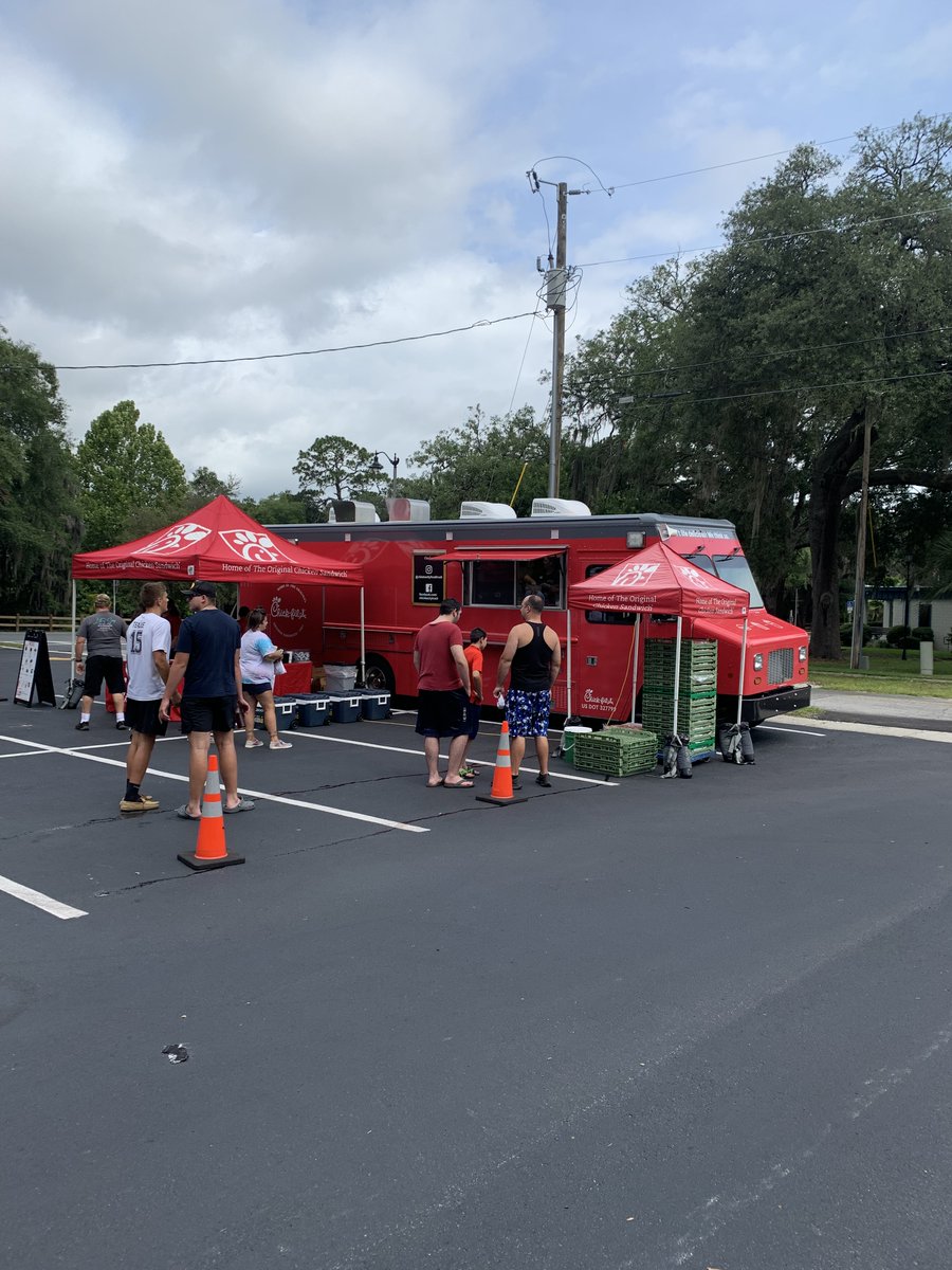 LakeRegionDev's tweet photo. THEY'RE BACK!! Chick-fil-A is back on their every other week schedule today in the Keystone Beach parking lot. Please come join us and get your chicken goodness on. Spread the word! #chickfila https://t.co/0GhjBuIvdU