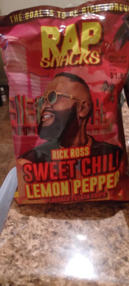 SenpaiSens8y's tweet photo. #rickross https://t.co/U6KFU2wzAX