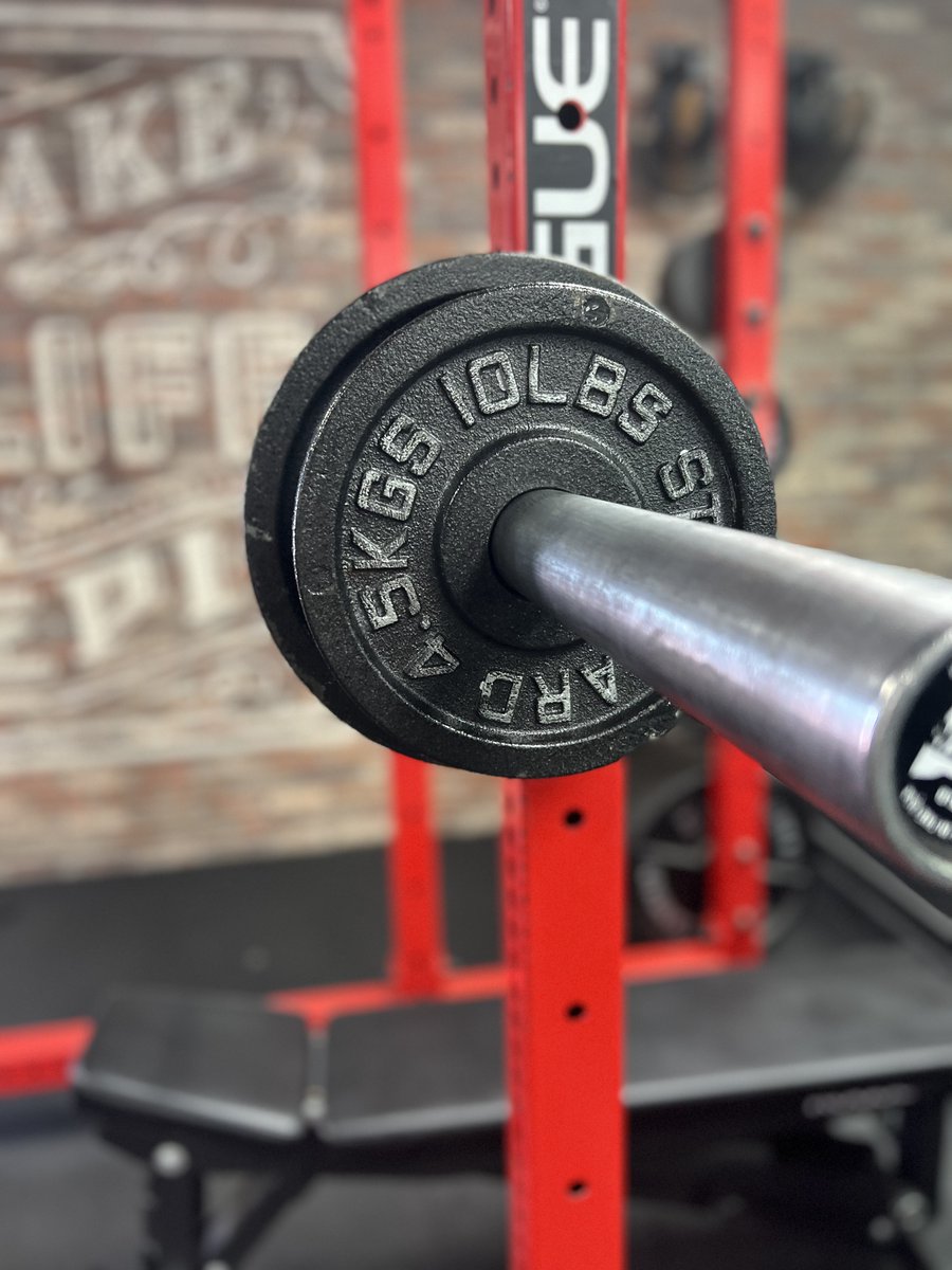 For those who like to start their day with a workout, check out our Fitness Center!💪
.
.
#myhwvmoment #sidewaysinn #sidewayslounge #buelltonca #buellton #discoverbuellton #centralcoastca #centralcoast #westcoastbestcoast #familyvacation #fitness #fitnessroutine #vacationworkout