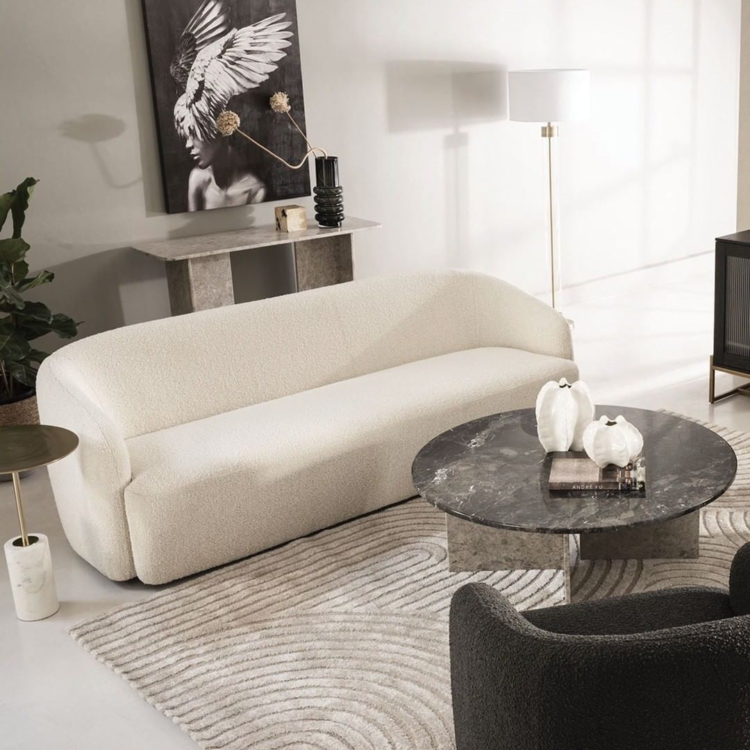 RosebankMall's tweet photo. Lounging has never looked sexier 🛋 What's your favourite look?

Exclusive to @homewarestore 😍

#RosebankMall #LiveAndLoveLocal #HomewareStore https://t.co/89boaocoMb