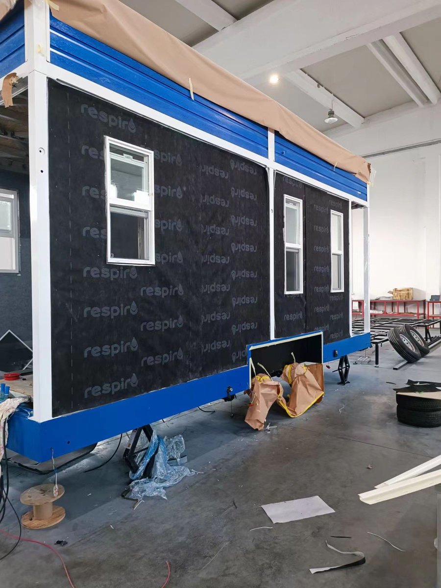 WilderwiseHomes's tweet image. Wondering how our next #build is going? Well, here are some recent progress shots! 🤩 This one is going to our first customer in Flagstaff, AZ. Since we&apos;ve been waiting on parts, we&apos;ve also started building the trailers for customer builds 2 &amp;amp; 3. #tinyhouse #buildprogress