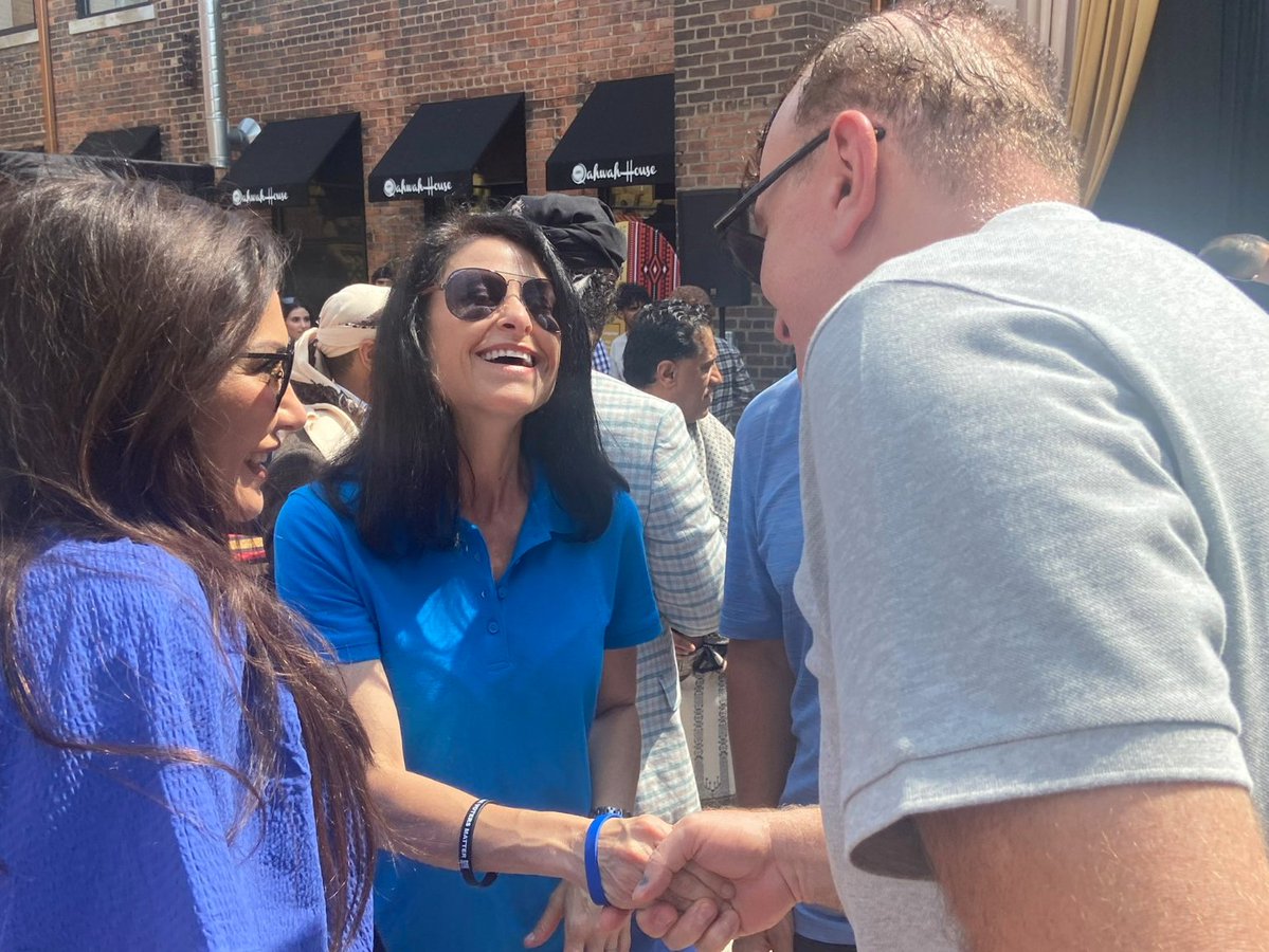 Already craving more Yemeni treats from Ibrahim Alhasbani's <a href="/QahwahHouse/">QahwahHouse</a>. It was great seeing so many residents &amp; officials like <a href="/SenatorSantana/">State Senator Sylvia Santana</a> celebrating Coffee &amp; Culture with us yesterday. We are lucky in MI to experience such sweet diversity as is thriving in Dearborn.