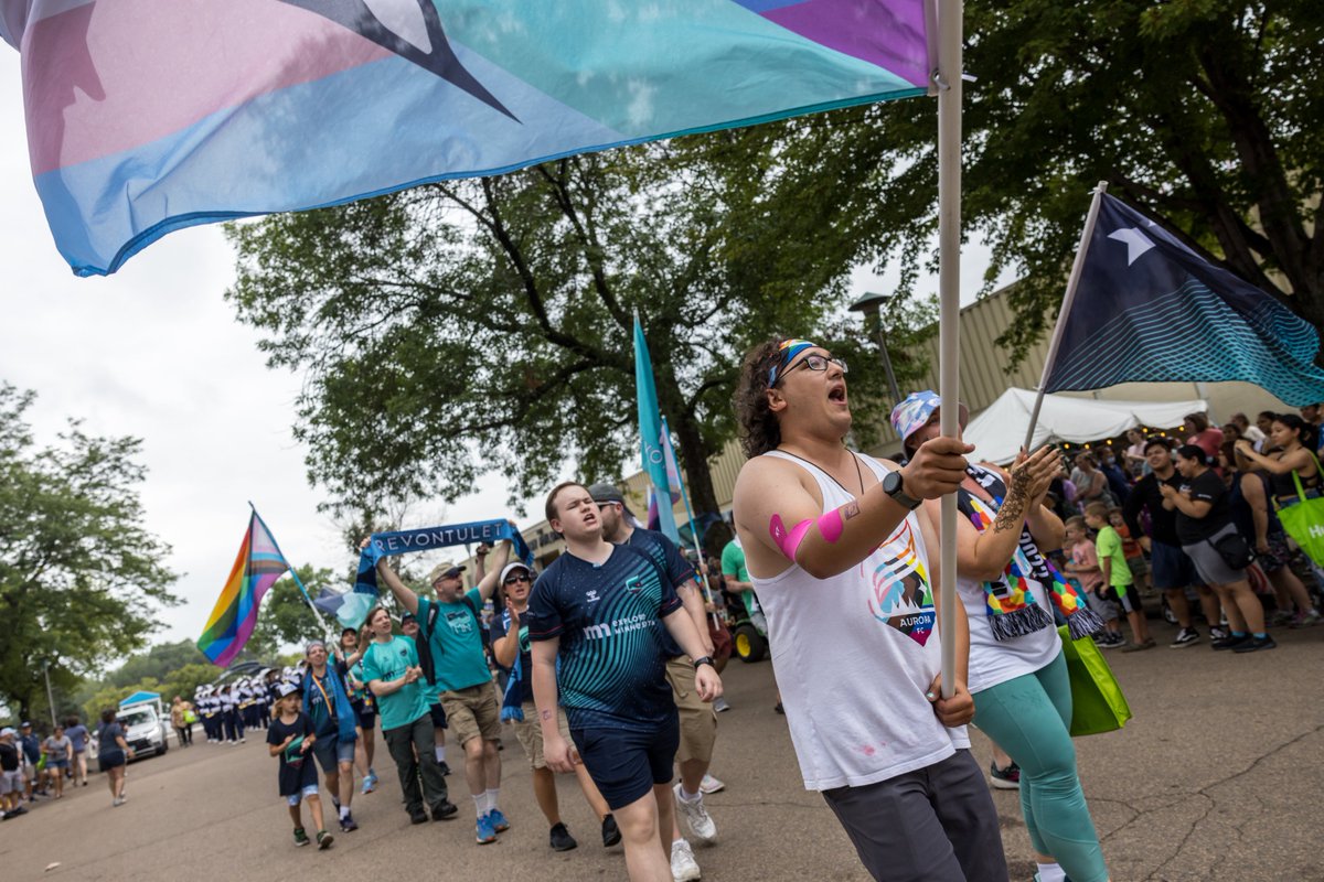 MNAuroraFC's tweet photo. We want to give a HUGE thank you to @MNRevontulet for chanting through the parade, hanging out at the booth, and helping welcome our Rory into the world at the @mnstatefair yesterday.
We couldn't have done it without you all! 💫#AuroraOnAStick https://t.co/KoSuk8DHqN