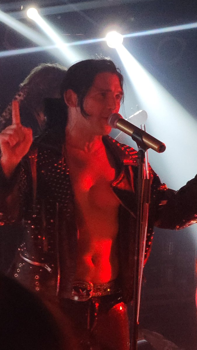 Chris P. on Twitter "Corey_Feldman brought the house down at