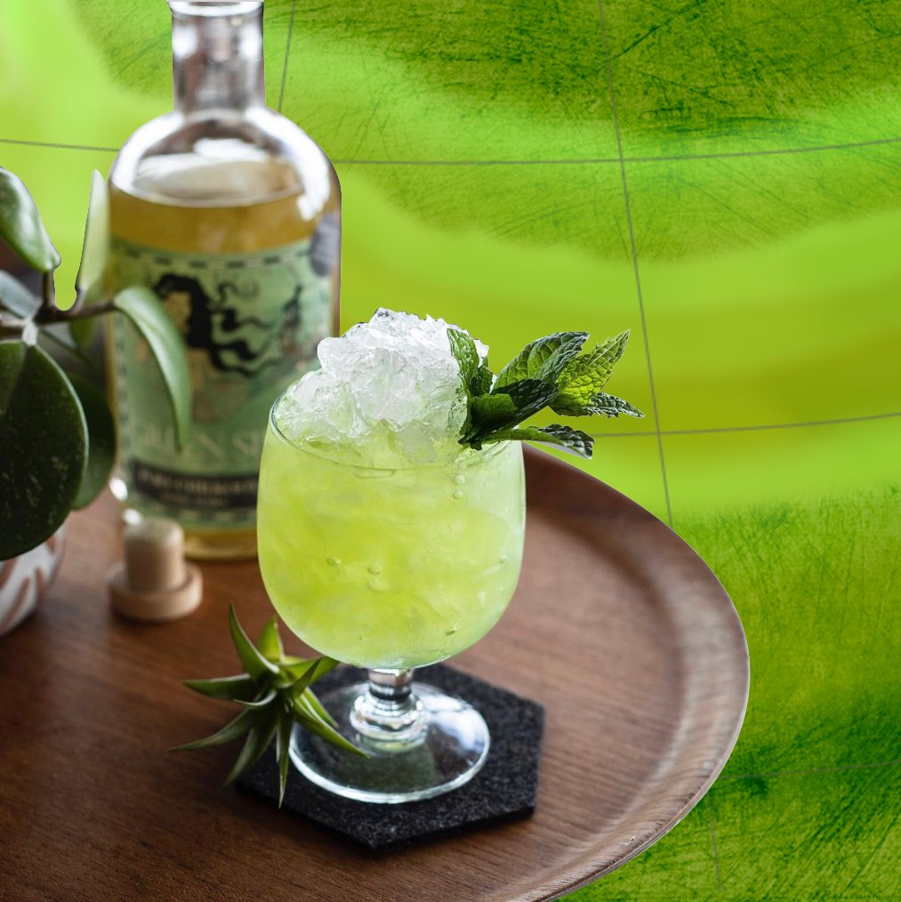 PortChilkoot's tweet photo. @junglehaus.cocktails created this beauty with our Green Siren Absinthe 💚

Northern Lights 
.75 oz Green Siren Absinthe
.75 oz Green Chartreuse 
1.5 oz pineapple juice
.5 oz Velvet Falernum
.75 oz fresh lime juice 
5 - 6 mint leaves https://t.co/6tuYyfCcRP