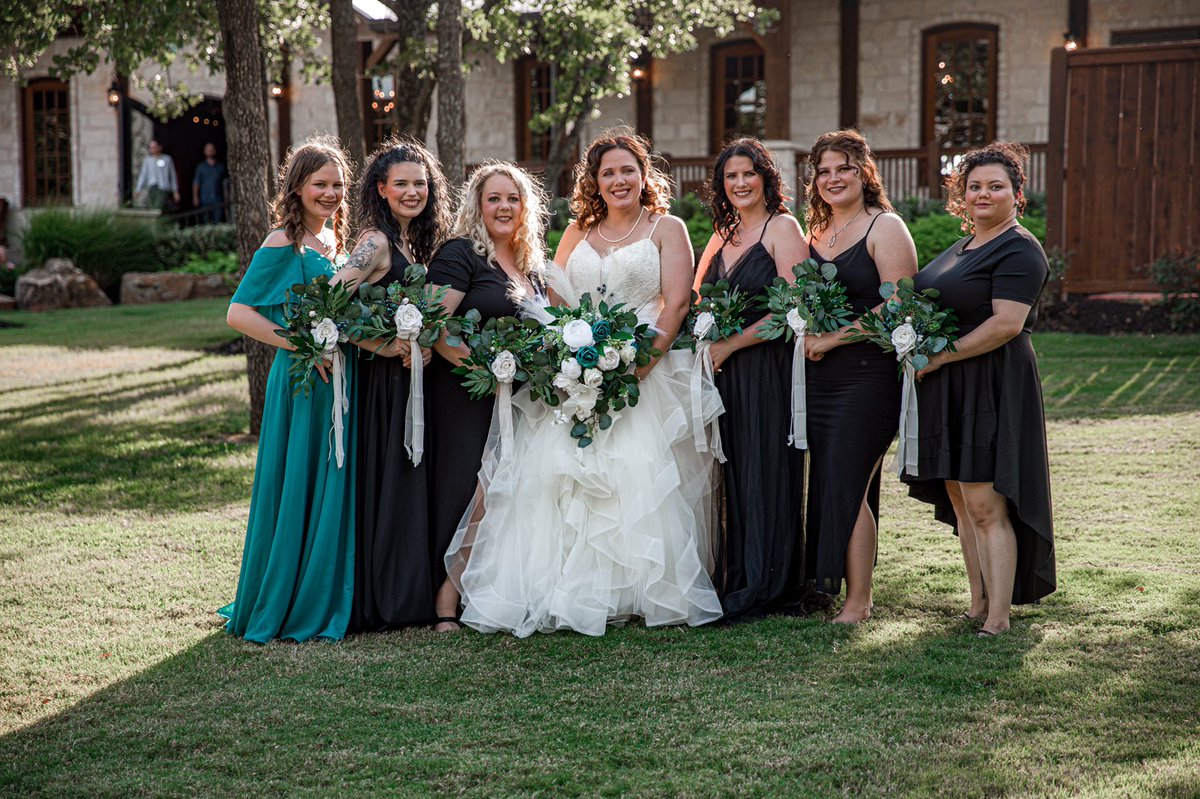 JHard96's tweet photo. This was the most beautiful wedding yesterday, I couldn’t help myself but already edit a few🥺🤍 https://t.co/V8OJHDnWtR