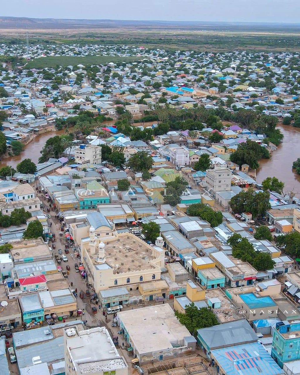 _kiimo25's tweet photo. "Baladweyn allahayoow Ka dhig meel barwaaqa ah" .
#Baladweyn #Hiiraan #Somalia https://t.co/BB8Dw8urdS