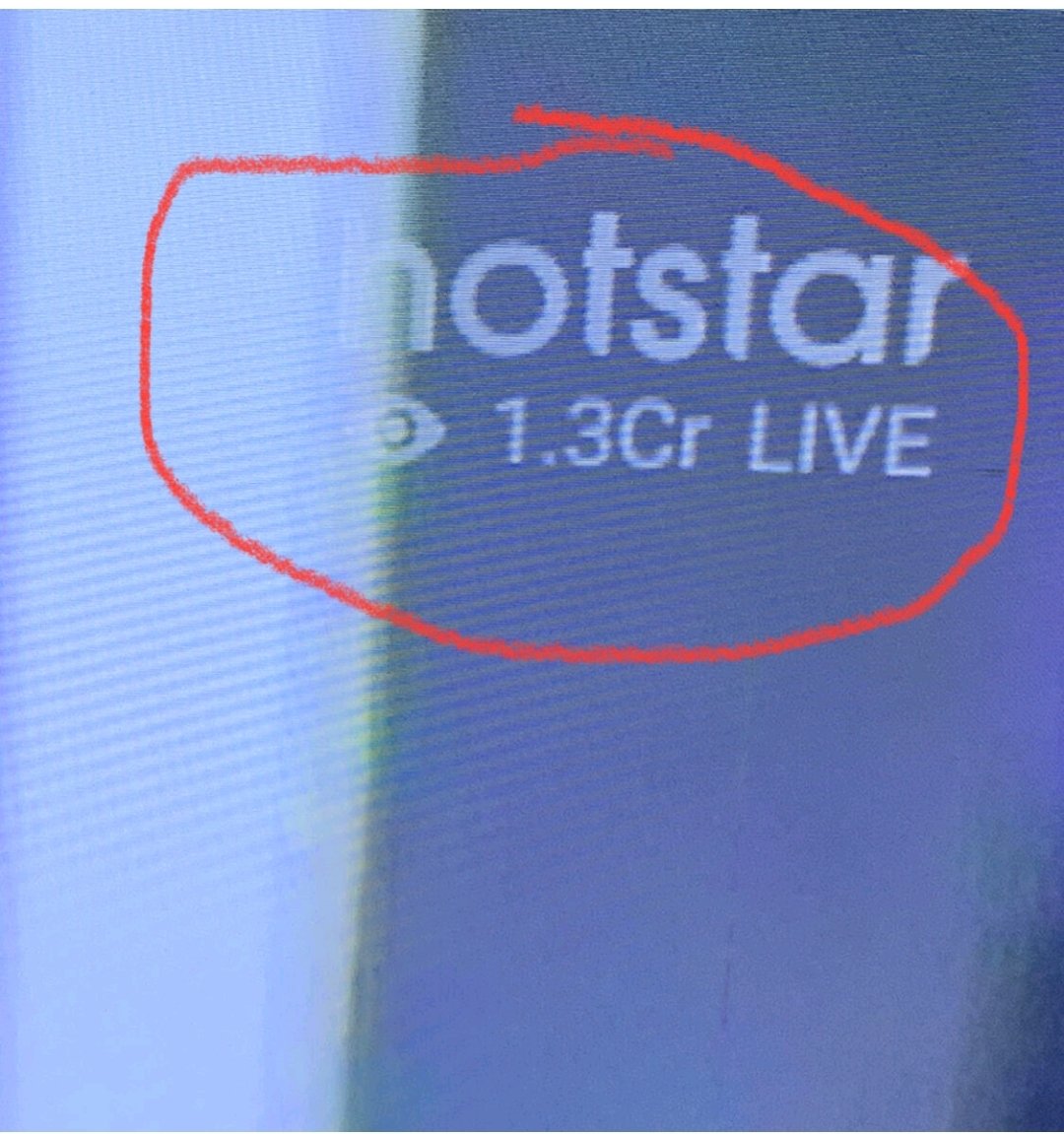 agrahari18's tweet photo. Congratulations #hotstar on touching 1.3cr traffic in #INDvsPAK match is a big achievement. 👏 https://t.co/kTIGzrsEFy