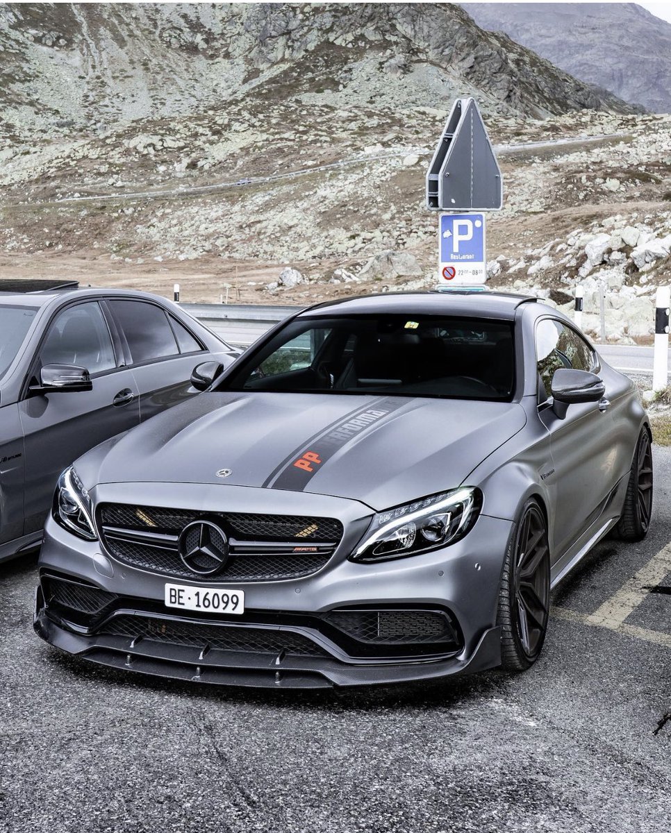 Car Pxrn tweet media