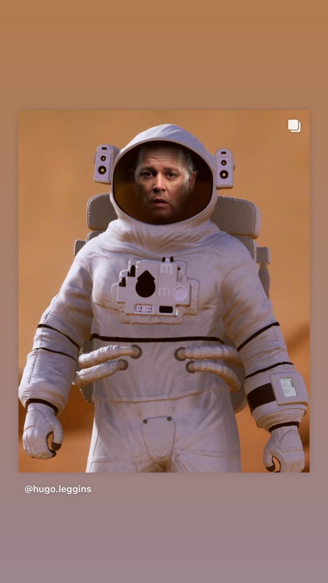 LauraBockov's tweet image. From IG France MTV made it happen. #JohnnyDeppRisesVMA #JohnnyDeppIsALegend