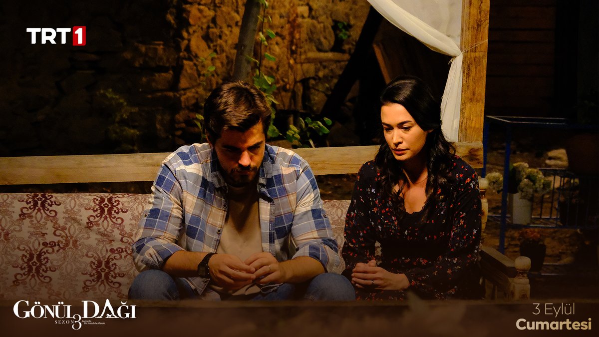 Abla ve kardeş dertleşmesi...

#GönülDağı yeni sezonun ilk bölümüyle Cumartesi 20.00’de <a href="/trt1/">TRT 1</a> ’de! 📺