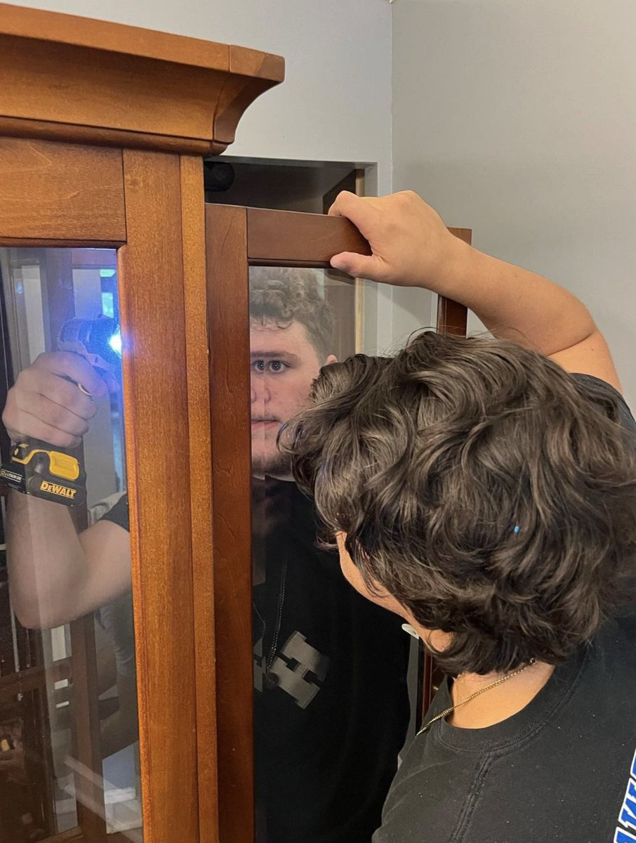 Live Like Lou tweet media